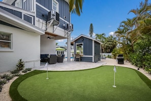 Exterior - Coconut Hut: Pool & Spa, Pool Table, Putting Green by Anna Maria Life Vacation Rentals (Anna Maria)