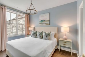 4 habitaciones, tabla de planchar con plancha, wifi y ropa de cama 