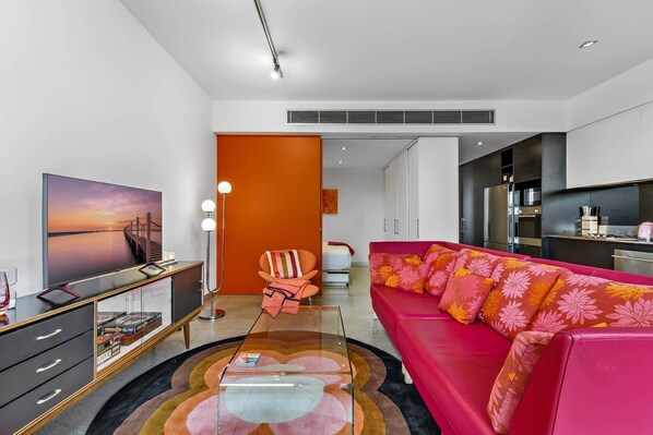 TV, offices