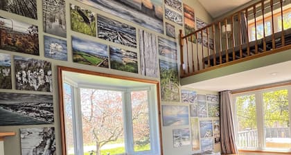 Blue Mountain Gallery Getaway