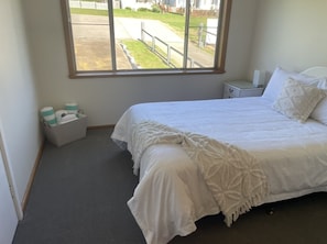 3 bedrooms, iron/ironing board, travel crib, WiFi