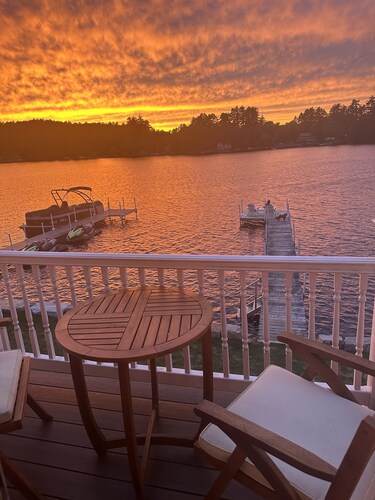 Lakefront home with private dock on Lake Winnisquam, 15 min from Gunstock Mtn