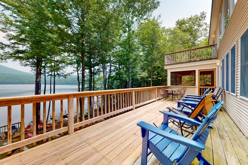 Large dog-friendly home on Manning Lake with deck, lake views, dock, 4 kayaks