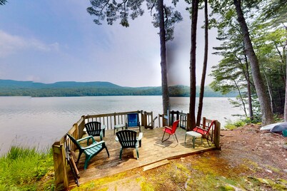 Large dog-friendly home on Manning Lake with deck, lake views, dock, 4 kayaks