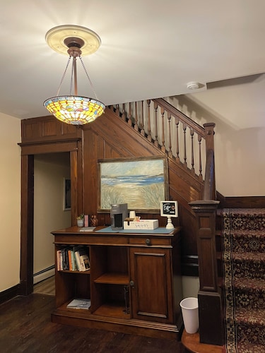 Private Room close to LBI Long Beach Island West Creek Tuckerton Wedding Venues 