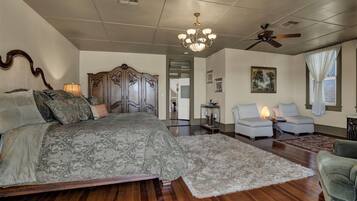 Von Hugo | 1 bedroom, free WiFi