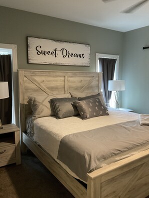 4 bedrooms, in-room safe, iron/ironing board, travel cot