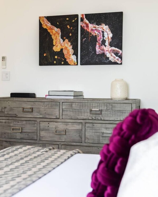 4 habitaciones, escritorio y insonorización 