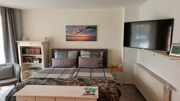 1 Schlafzimmer, Bügeleisen/Bügelbrett, kostenloses WLAN, Bettwäsche