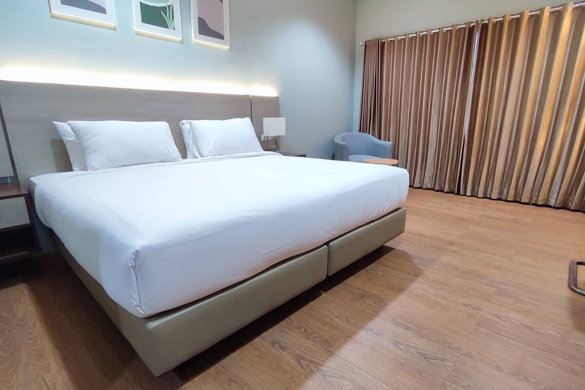 Deluxe Double or Twin Room | WiFi (free)