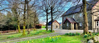 Mary’s Aisling: 3-Unit, 2-Acre Country Property in County Cork, self-catering
