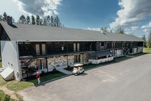 Front of property - Roscoe Mountain Club (Roscoe)