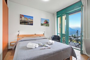 1 غرفة نوم ومكواة/لوح كي وواي فاي مجانًا وملاءات أسرّة