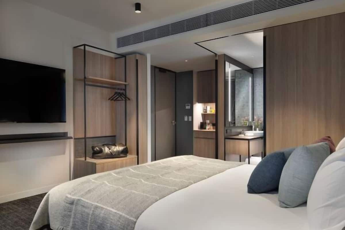 1 chambre, literie de qualité supérieure, surmatelas, minibar