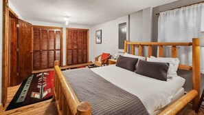 3 soverom, strykejern/-brett, reiseseng for barn og wi-fi