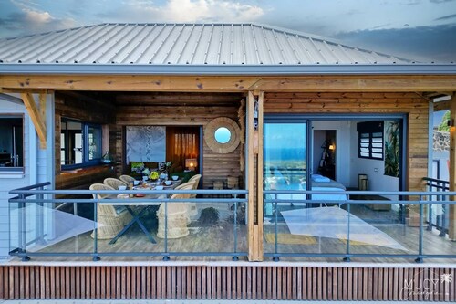 VILLA AUSTRAL et LAGONS *****