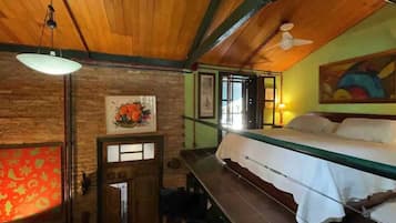 Loft de diseñador | 3 habitaciones, decoración personalizada y muebles diferentes