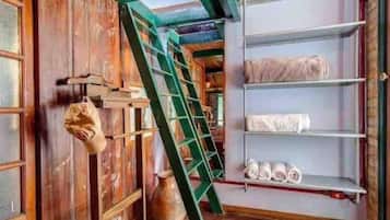 Loft design | 3 quartos, individualmente decorados, individualmente mobiliados