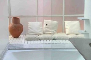 Design Loft | Bathroom