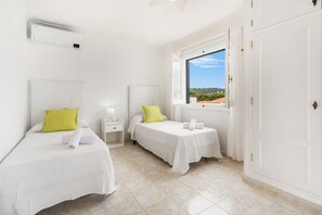 3 habitaciones, wifi gratis y ropa de cama 