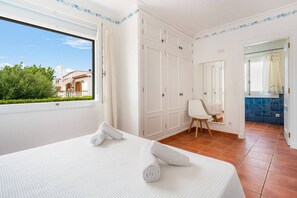 3 slaapkamers, gratis wifi, beddengoed