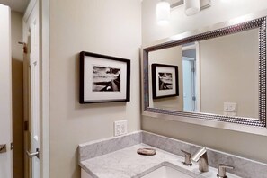 Combined shower/bathtub, hair dryer