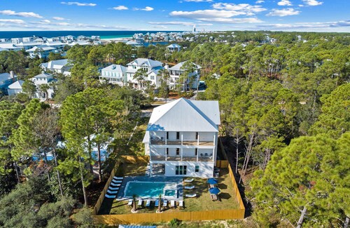 Sprawling Seagrove Home with Pool, Spa, and a Cart