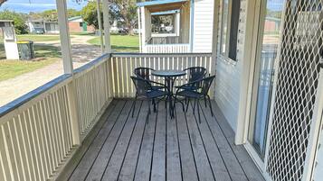Family Cabin | Terrace/patio