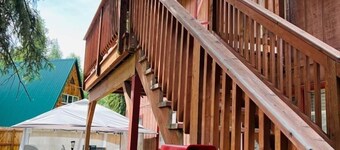 Cozy house close to all shops/malls, 7 minutes to fort wainwright 