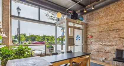 The Victor 3 - Cleveland's Urban Lodge
