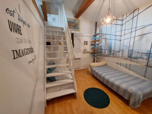 2 soveværelser, strygejern/strygebræt, weekendseng, gratis Wi-Fi