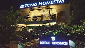 Façade de lâhĂ©bergement