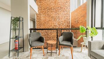 Reka bentuk bangunan