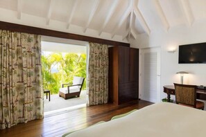 3 عدّة غرف نوم ومكواة/لوح كي وواي فاي وملاءات أسرّة