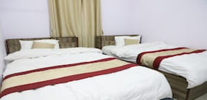 Family Room | Free WiFi, bed sheets