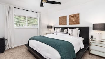 3 bedrooms, in-room safe, desk, iron/ironing board