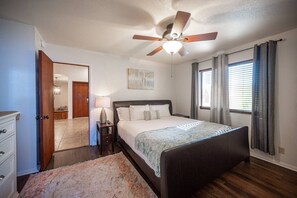 3 chambres, bureau, fer et planche à repasser, Wi-Fi