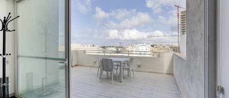 Basic Apartment, Multiple Beds | Property grounds