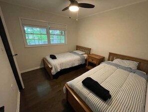 3 habitaciones y caja de seguridad en la habitación 