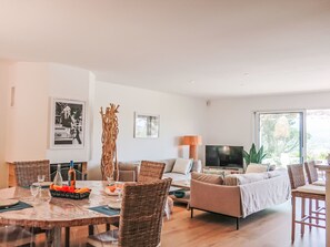 Dining - Vacation home Aurval by Interhome (Cogolin)