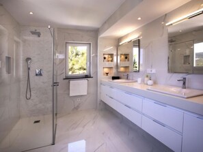 Hair dryer, towels - Villa Almandrina by Interhome (Jávea)