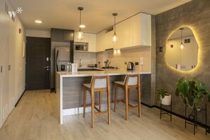 Apartment (1001) | Wohnbereich | Smart-TV