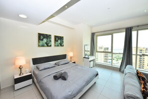 Iron/ironing board, free WiFi - SeaView Studio Royal Oceanic Marina -JMI (Dubai)