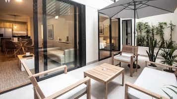 Apartment (101) | Terrace/patio