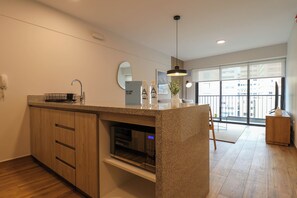 Apartment, 2 Bedrooms (804) | Private kitchen - Wynwood Colon in Miraflores (Lima)
