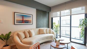 Classic Apartment | Living area | TV