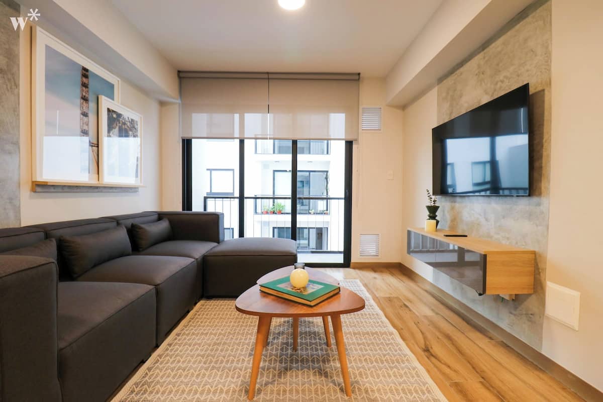 Apartment, 2 Bedrooms (301) | Living area