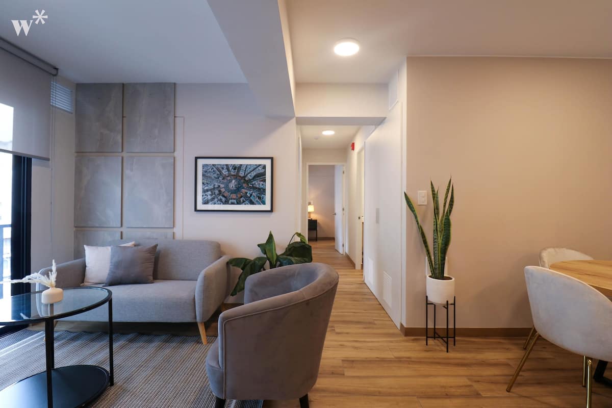 Apartment, 2 Bedrooms (608) | Living area