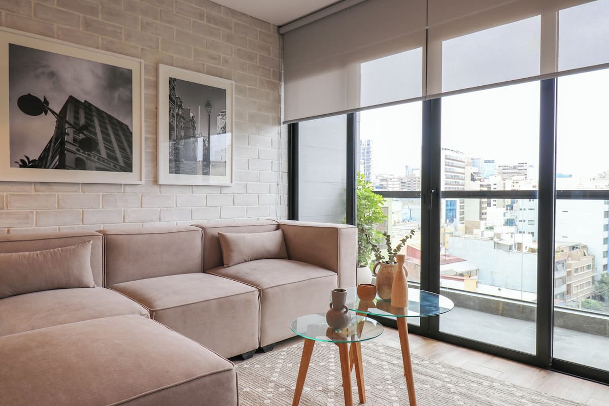Apartment, 2 Bedrooms (902) | Living area