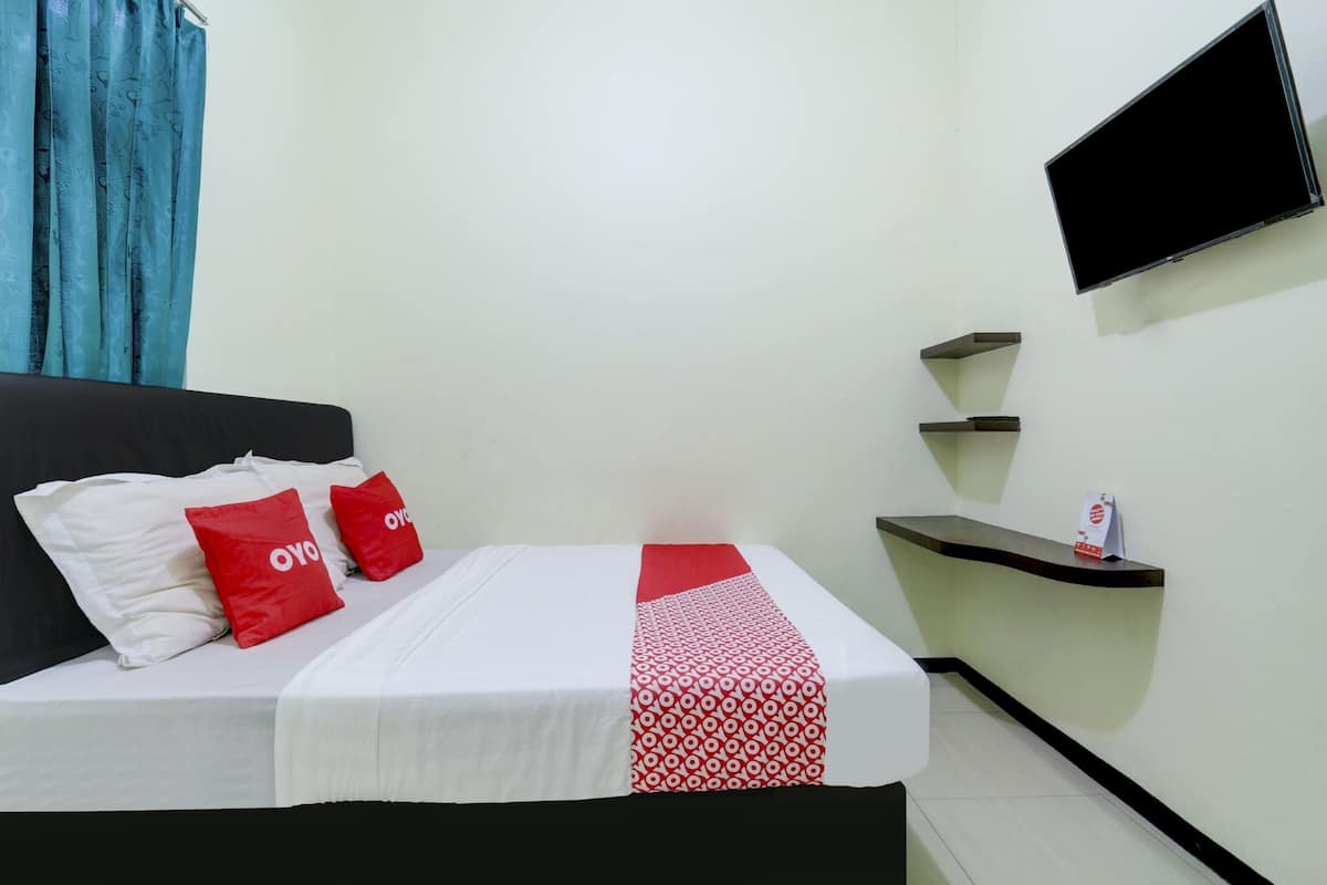 1 habitación, escritorio, wifi gratis y ropa de cama